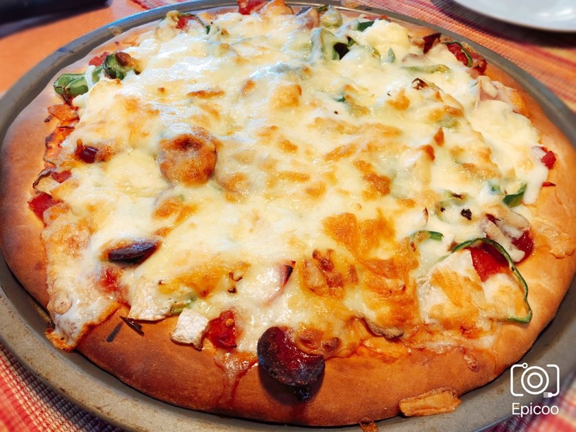 生地から作る簡単ピザ