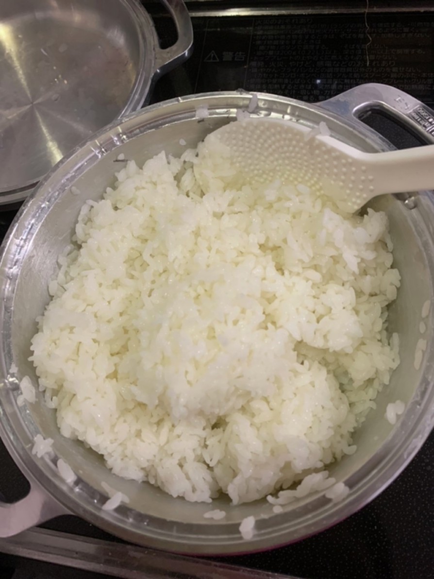 無水鍋でIHで無洗米でご飯の画像