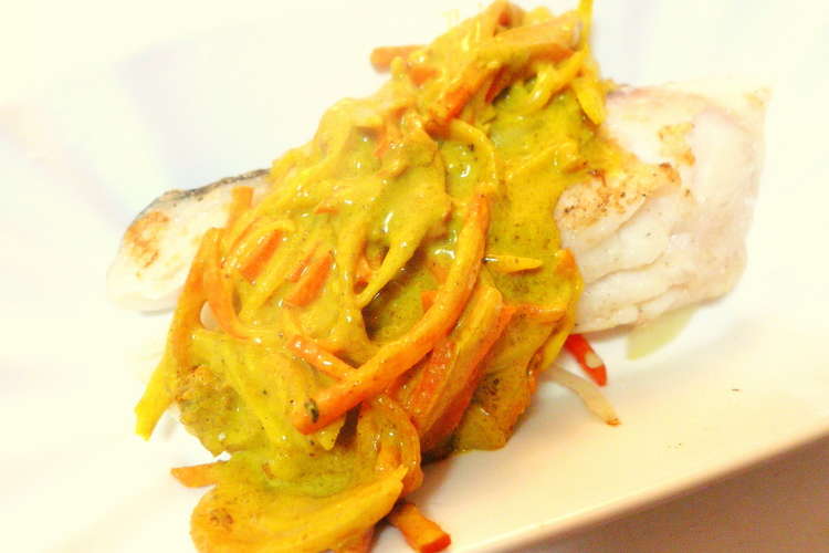 タラのムニエル カレークリームソース レシピ 作り方 By Ryna Barbiegirl クックパッド 簡単おいしいみんなのレシピが361万品