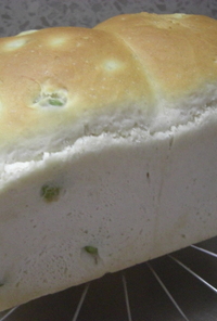 Green soybean bread