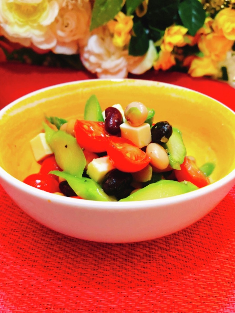 アスパラとサラダ豆の彩り簡単サラダの画像