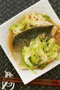 葱王香る鯖の味噌煮