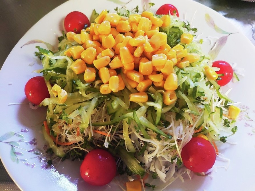 ブロッコリースプラウトのサラダの画像