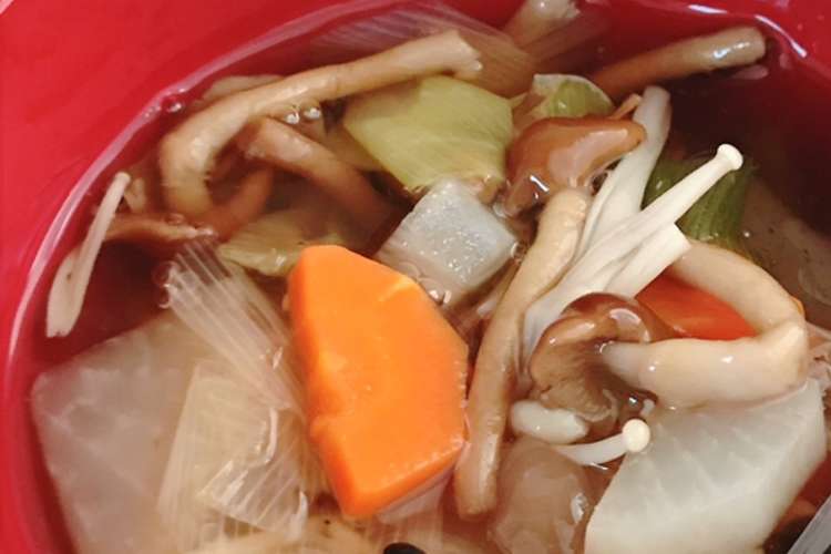 たっぷりきのこ汁 醤油味 レシピ 作り方 By 苺ちょこれいと クックパッド 簡単おいしいみんなのレシピが371万品