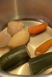 離乳食用の野菜のスープストック