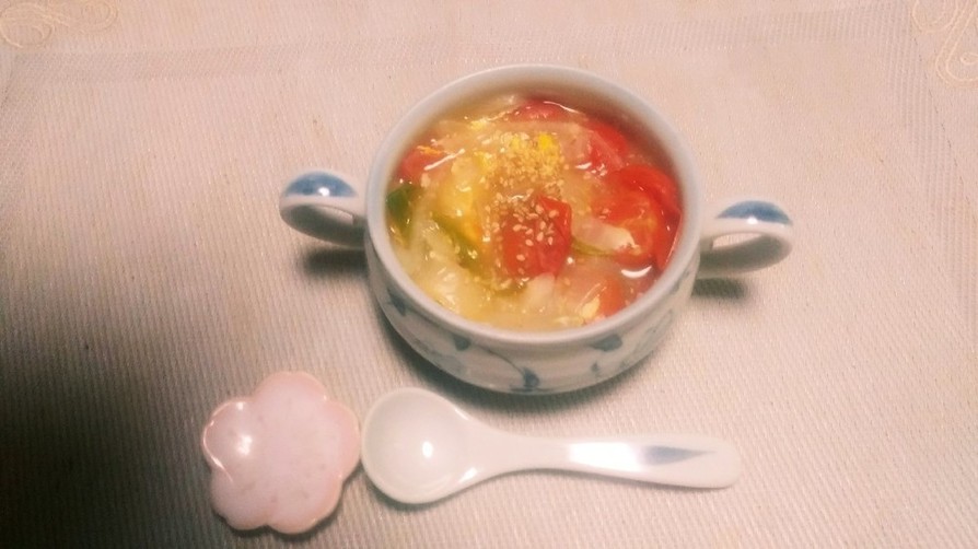 彩り綺麗な野菜のサッパリ中華スープの画像
