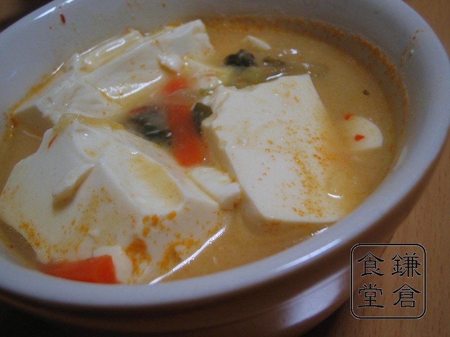 冬のピリ辛味噌汁　♡豆腐・白菜・葱♡　の画像