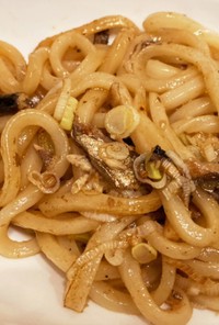 香ばしオイルサーディン焼うどん