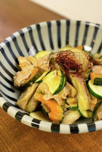豚肉と秋野菜の塩糀オイスターソース炒め