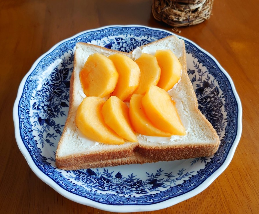 柿とクリームチーズのトーストの画像
