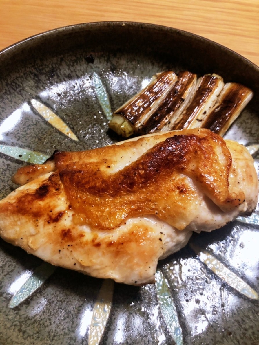 漢の鶏胸肉ステーキの画像