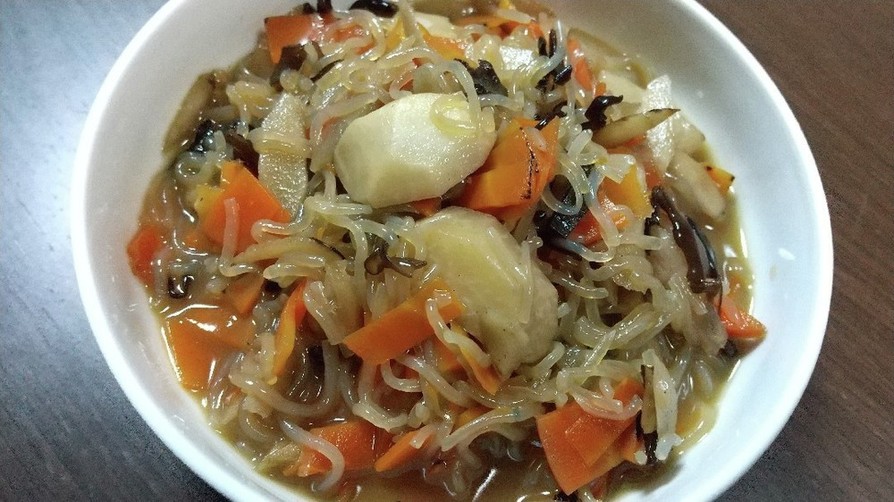 根菜ときくらげの炒め煮の画像