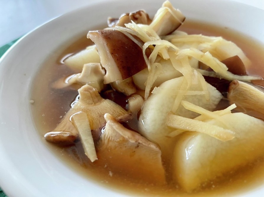長芋と椎茸の生姜スープの画像