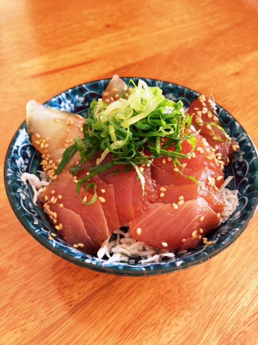 お刺身の残りで簡単 づけ丼 By Sumomo1215 クックパッド 簡単おいしいみんなのレシピが361万品