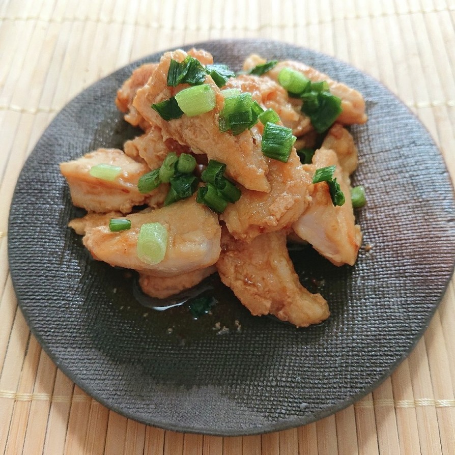 【動画レシピ】やげん軟骨鶏ガラ醤油炒めの画像