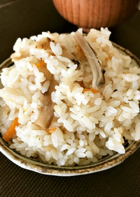 秋の贅沢♪「土鍋の松茸ご飯」