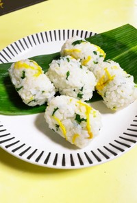 簡単　菊花の俵寿司