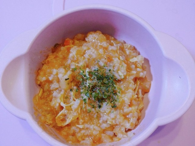 離乳食後期 炊飯器でチキンライス レシピ 作り方 By 初心者ナースママ クックパッド 簡単おいしいみんなのレシピが366万品