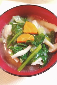 生姜と塩の野菜スープ
