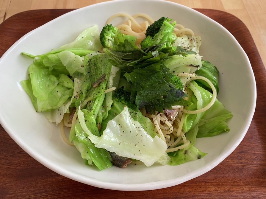 【缶つまで作る】緑の野菜のパスタ！の画像