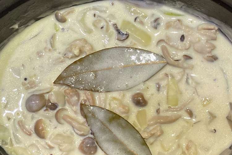 ローリエ香るキノコのシチュー 即席 レシピ 作り方 By 551makochi クックパッド 簡単おいしいみんなのレシピが367万品