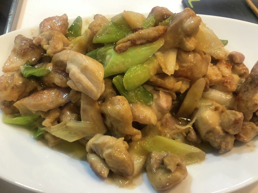 チキン、サツマイモ、ココナッツカレーのレシピ