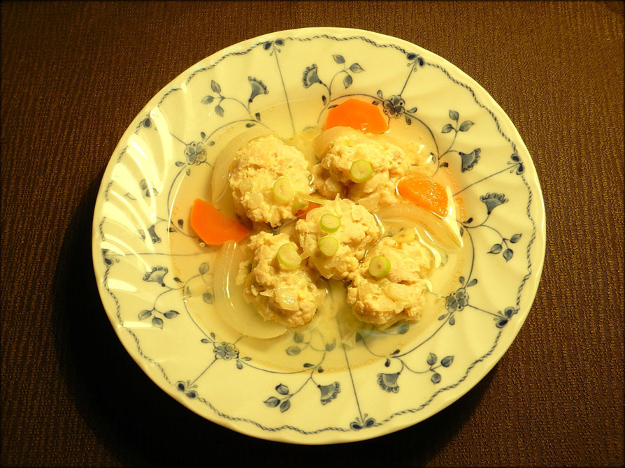 ポカポカ鶏ひき肉団子スープ中華風プリプリの画像