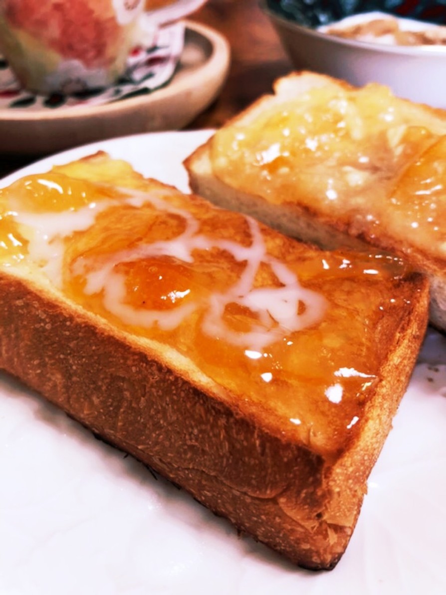 柚子茶と練乳のトーストの画像