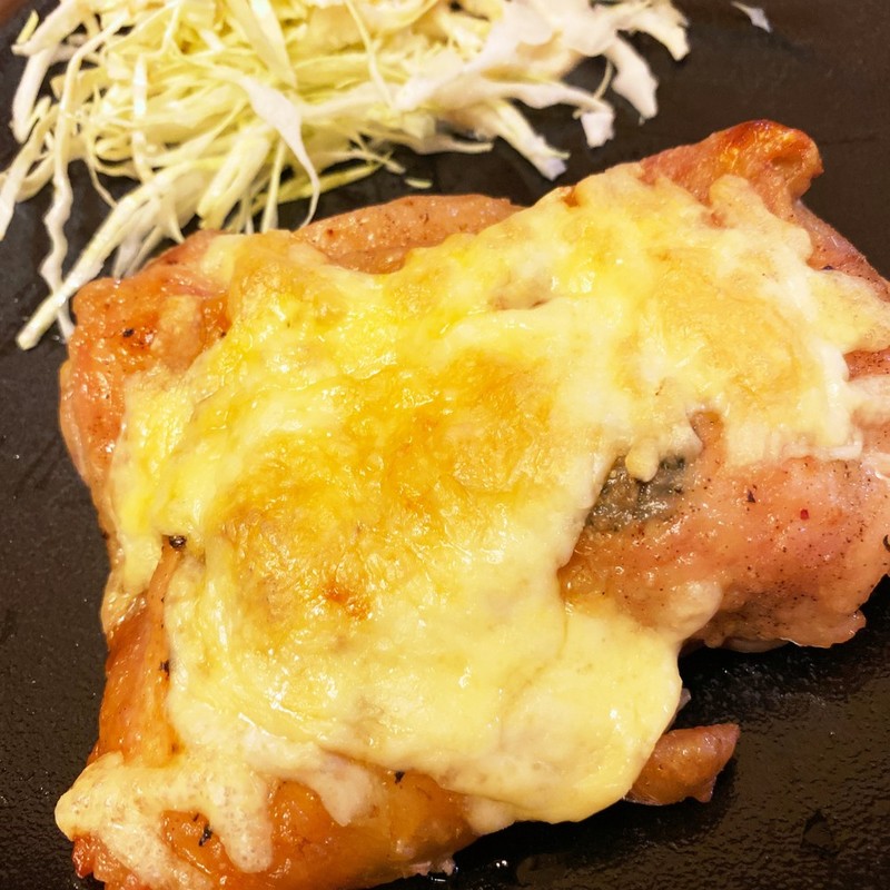 グリルチキンとスパイシーなブラジル産トマトのレシピ