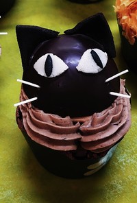 ハロウィン黒猫のチョコカップの作り方