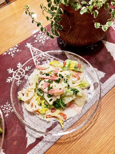 白菜と蓮根冬のシーザーサラダの写真