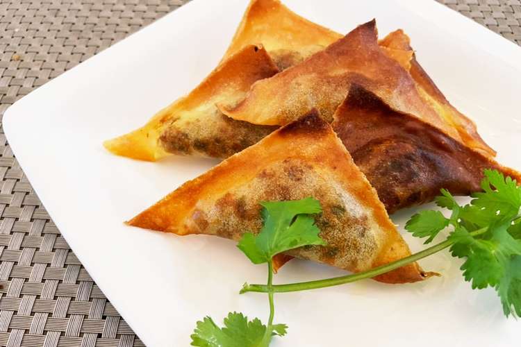 春巻きの皮で インド料理のサモサ風 レシピ 作り方 By ジュジュシナ クックパッド 簡単おいしいみんなのレシピが376万品