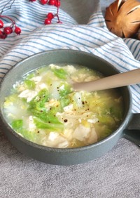 白菜と豆腐の塩糀とろみスープ
