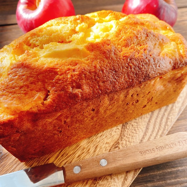 Hmで簡単 りんごたっぷりパウンドケーキ レシピ 作り方 By めぐみの郷 クックパッド 簡単おいしいみんなのレシピが366万品