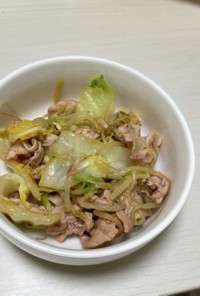 白菜の漬物と豚肉の炒め物