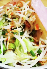 ヘルシー袋麺♪野菜マシマシ(^_^)/~
