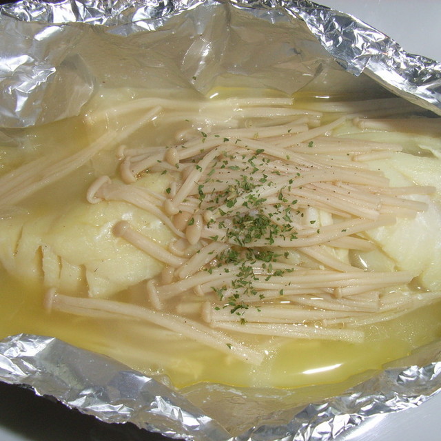 簡単 甘塩たらのホイル焼き 蒸し レシピ 作り方 By さや クックパッド 簡単おいしいみんなのレシピが356万品