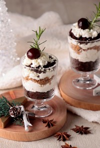 糖質オフガトーショコラ　クリスマスパフェ