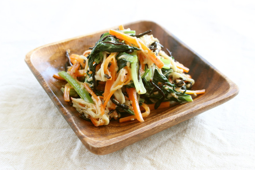 ひじきと小松菜のホットサラダの画像