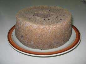 黒米米粉と黒小豆のシフォンケーキの画像