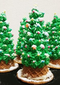 アイスクリームコーンdeクリスマスツリー
