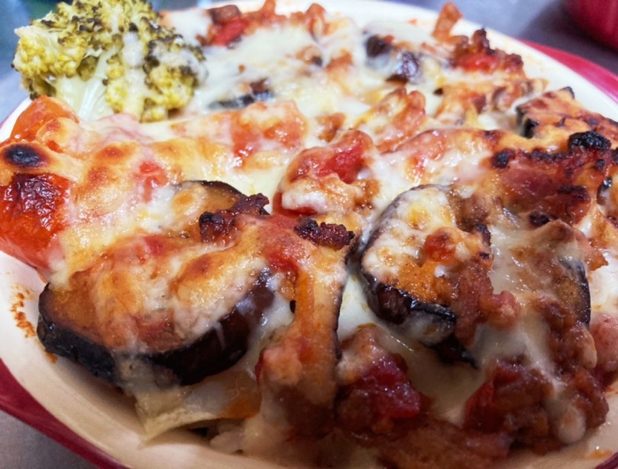 チーズたっぷり茄子ベーコンラザニアご飯の画像