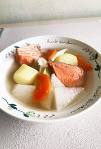 鮭の三平汁　　　　　　郷土料理