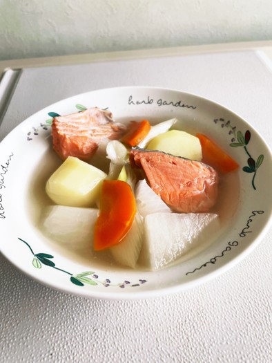 鮭の三平汁　　　　　　郷土料理の写真