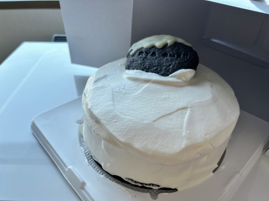 ホワイトチョコムースケーキの画像