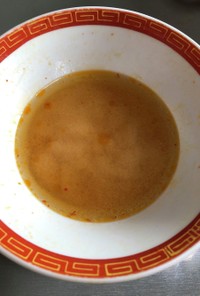 味噌ラーメンのスープ