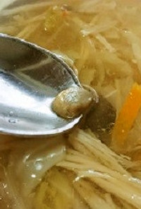 椎茸軸のたっぷりきのこスープ