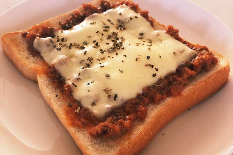 時短 簡単 ミートボールチーズパン レシピ 作り方 By あーにゃっぴ クックパッド 簡単おいしいみんなのレシピが375万品