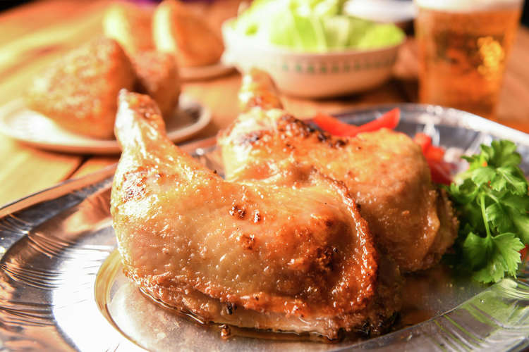 丸亀風 骨付き鶏モモ肉の1本焼き レシピ 作り方 By クックv9evpc クックパッド 簡単おいしいみんなのレシピが375万品