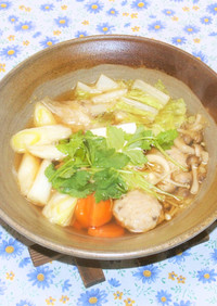 【ひとり鍋】鶏つくねの生姜土鍋